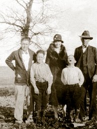1931_12_OscarGibbonsfamily